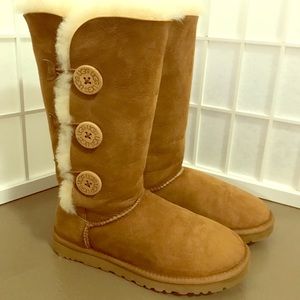 Authentic UGG triple bailey button